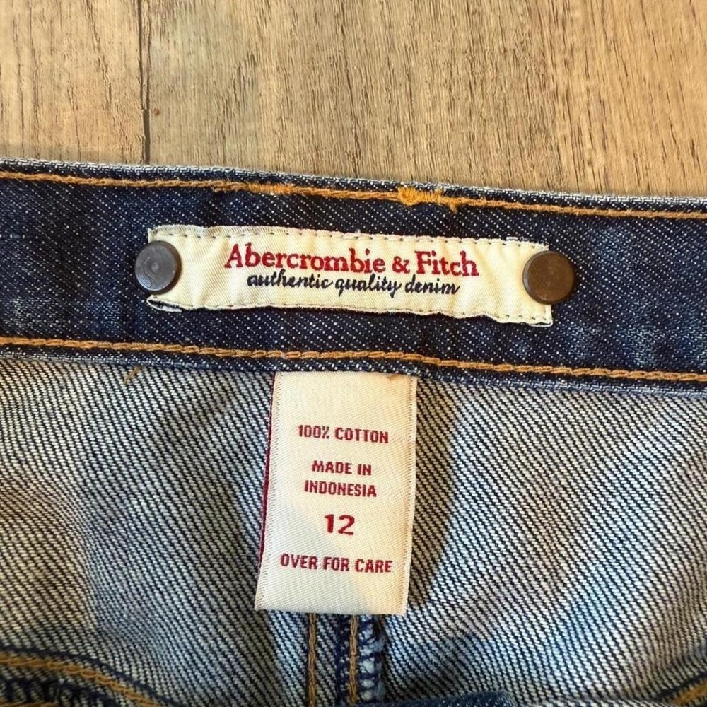 Abercrombie Fitch Denim Mini Skirt Blue Wash Utility Pockets Size 12 - Picture 2 of 3